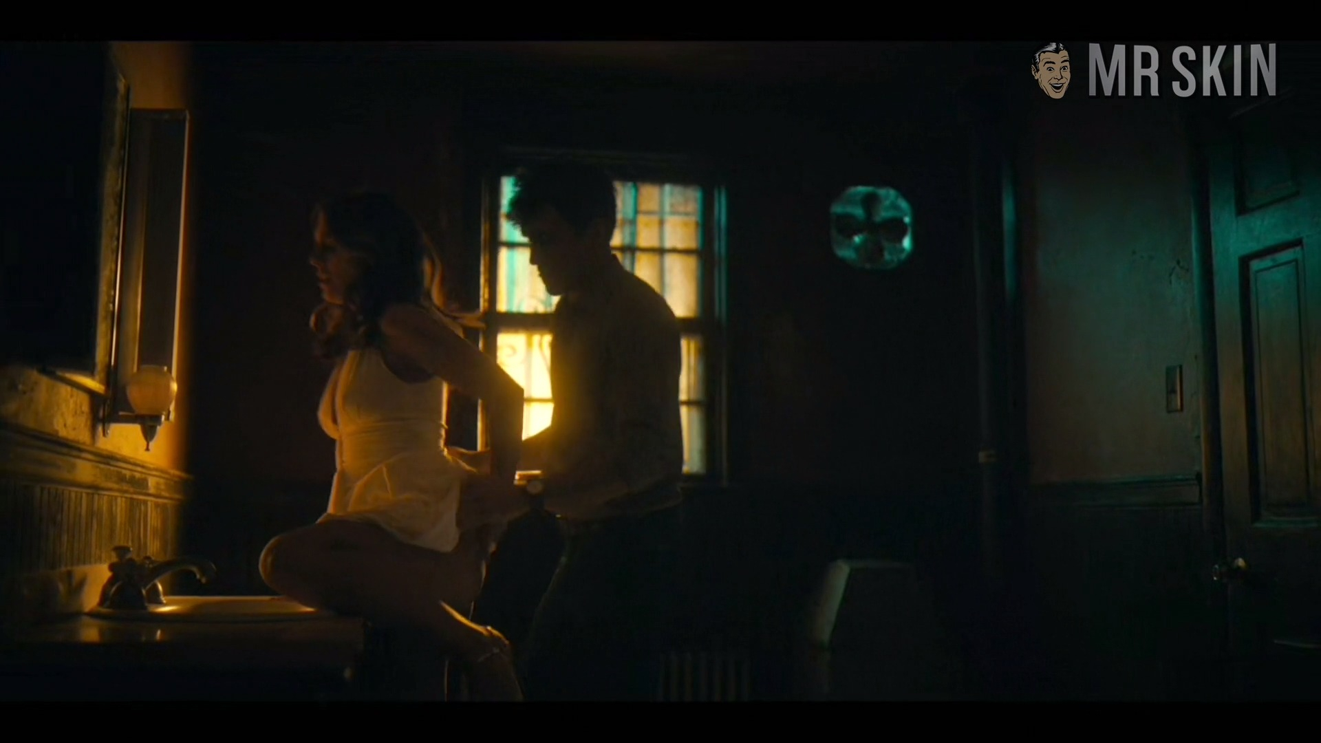 Sexiest Scenes of Jill from Bridge and Tunnel. Sexy, Underwear, breasts, left breast. 317771