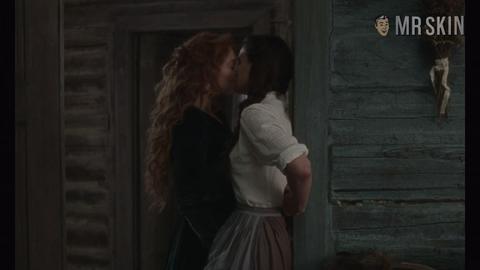 Sexiest Scenes of Tallie from The World to Come. Lesbian, Sexy, breasts. 319349