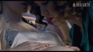 Hanna Alström, Carice van Houten in The Affair (2019) Sexy Breasts Lesbian 319601