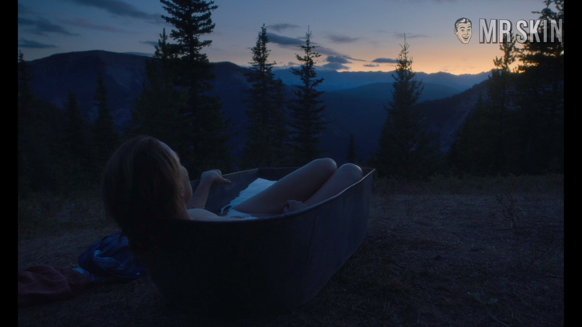 Robin Wright in Land (2021) Left Breast Breasts Left Breast 322364