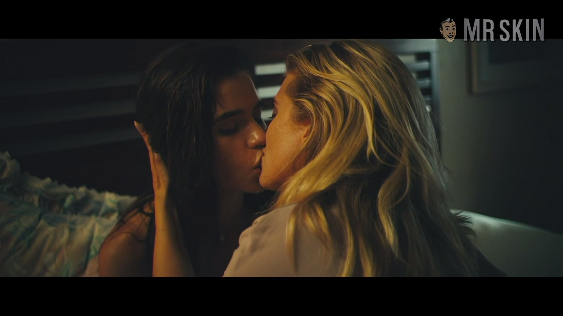 Hottest Sif Saga Scene in Feral State. Lesbian, Sexy, underwear. 323198