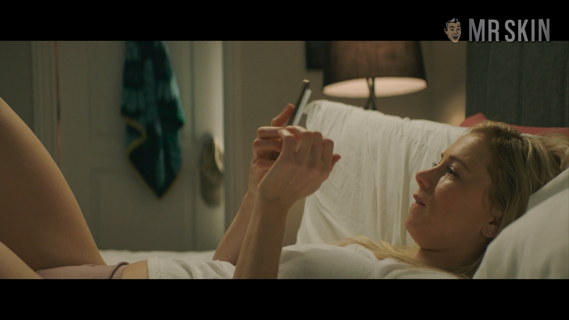 Hottest Iliza Shlesinger Scene in Good on Paper. Sexy, Underwear, bikini. 324200