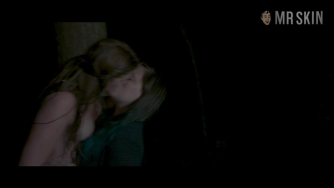 Stephanie Craig in Grim Woods (2019) Lesbian Lesbian 324608