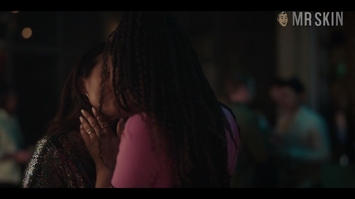 Tenzing Kalden, Savannah Lee Smith in Gossip Girl (2021-2023) Lesbian Lesbian 325472