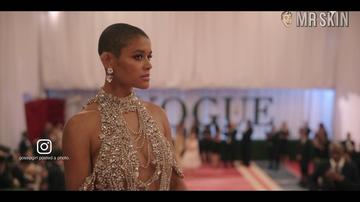 Jordan Alexander in Gossip Girl (2021-2023) Sexy Bikini Sexy 342479