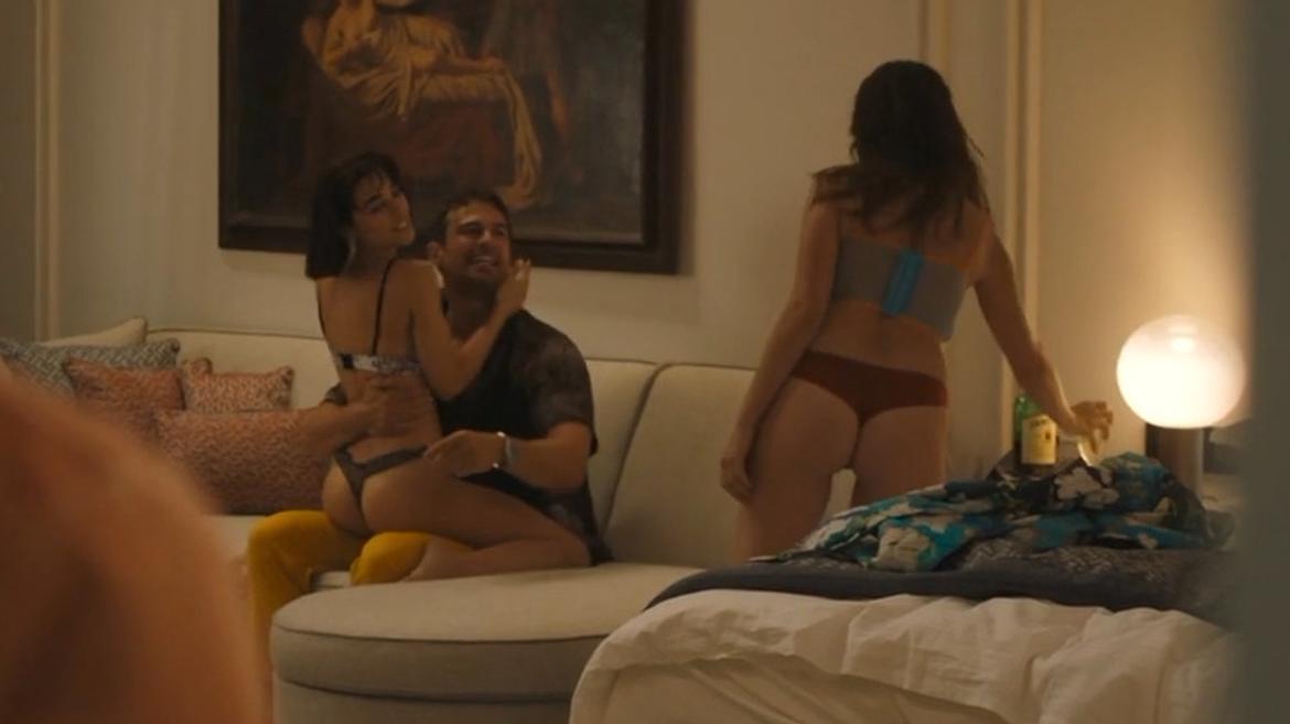 Simona Tabasco, Beatrice Grannò in The White Lotus (2021-2025) Right Breast Sexy Thong Underwear Bikini Breasts 341743