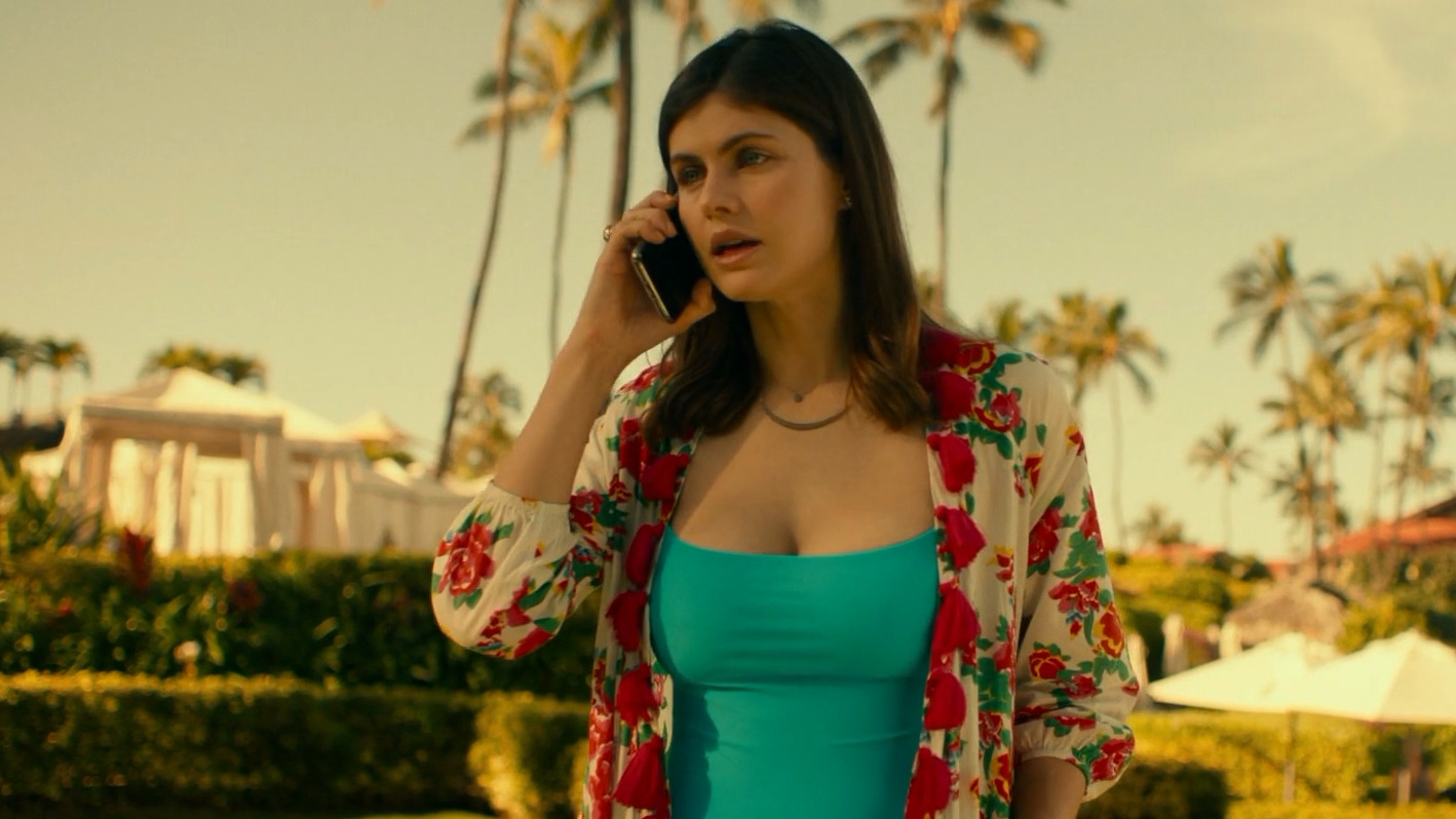 Hottest Alexandra Daddario Scene in The White Lotus. Sexy, bikini, breasts. 326264
