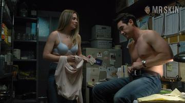 Annie Murphy in KEVIN CAN F**K HIMSELF (2021) Underwear Underwear 325046