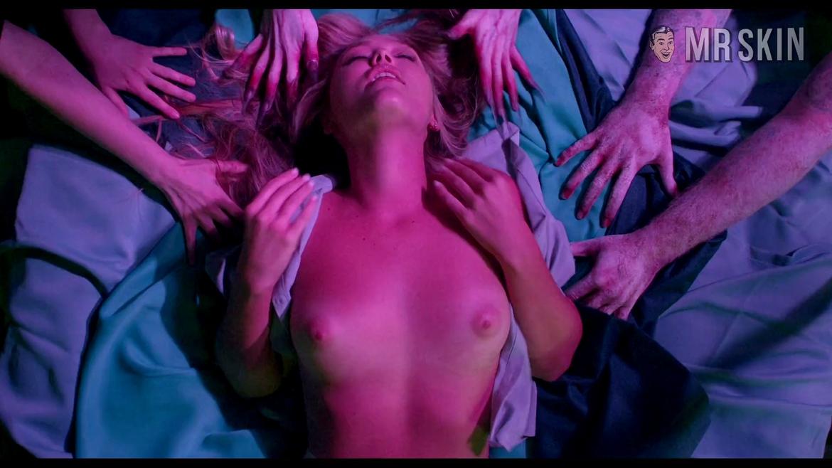 Christina Hélène Braa, Amanda Jones, Hannah Hueston in The Resonator: Miskatonic U (2021) Sexy Underwear Breasts Breasts Sexy 328524