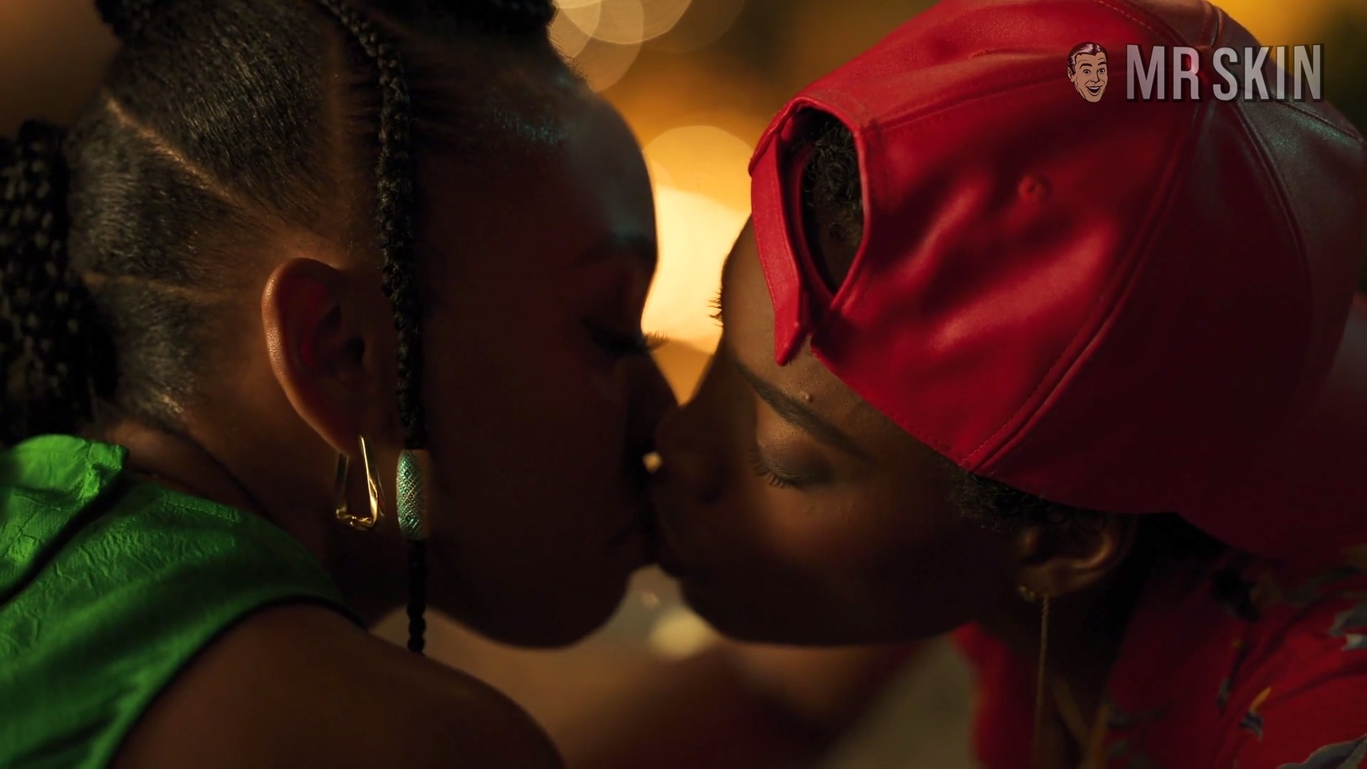 Hottest Taylor Woods Scenes. Lesbian. 329811