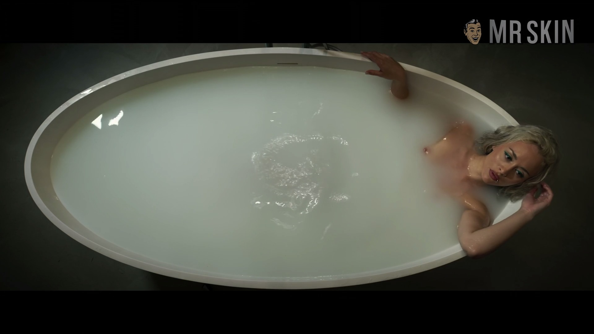 Lee Levi in American Night (2021) Right Breast Breasts Right Breast 328989