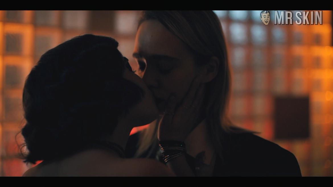Jessica McLeod, Melissa Collazo in One of Us Is Lying (2021-2022) Lesbian Lesbian 329826
