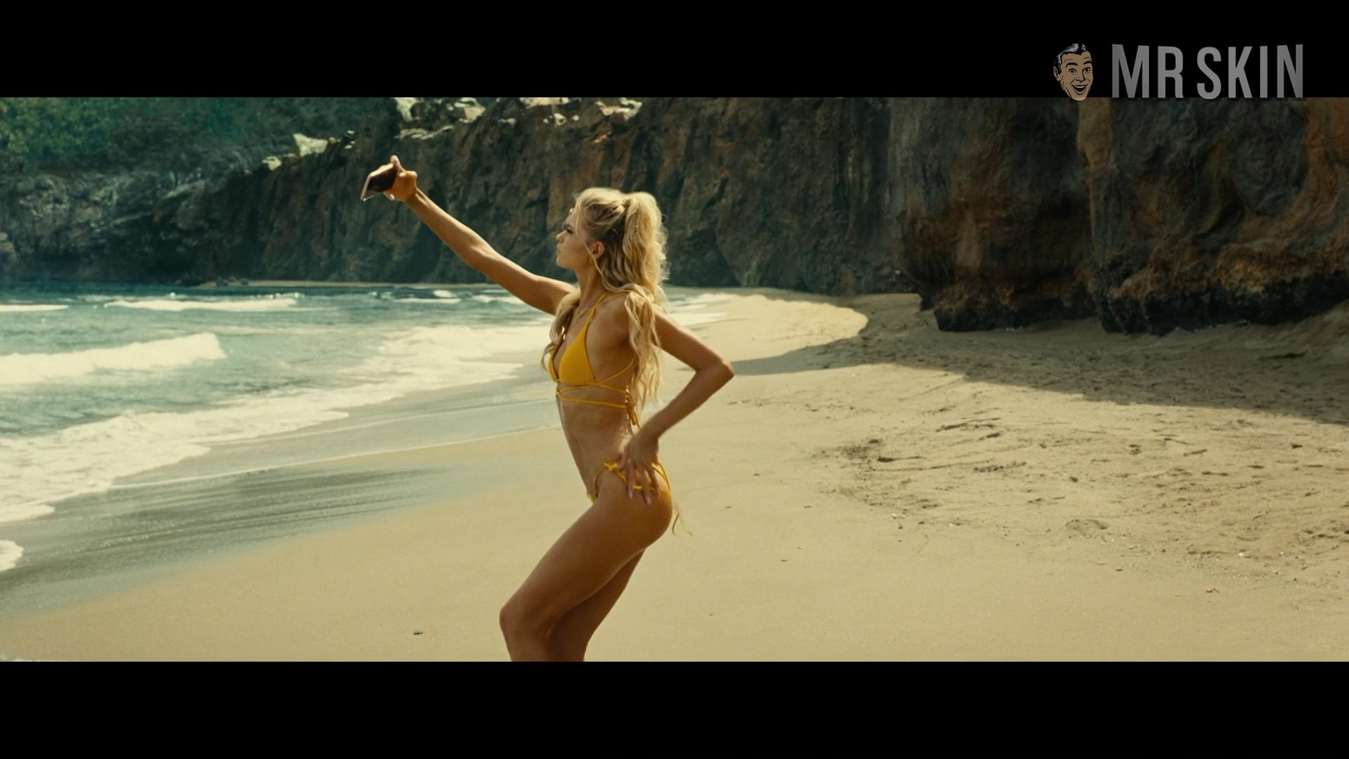 Old's Sexiest Scenes with Abbey Lee. Bikini, sexy. 329994