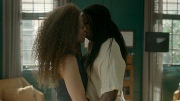 Tawny Cypress, Rukiya Bernard in Yellowjackets (2021-2025) Lesbian Sexy Lesbian Sexy 332712