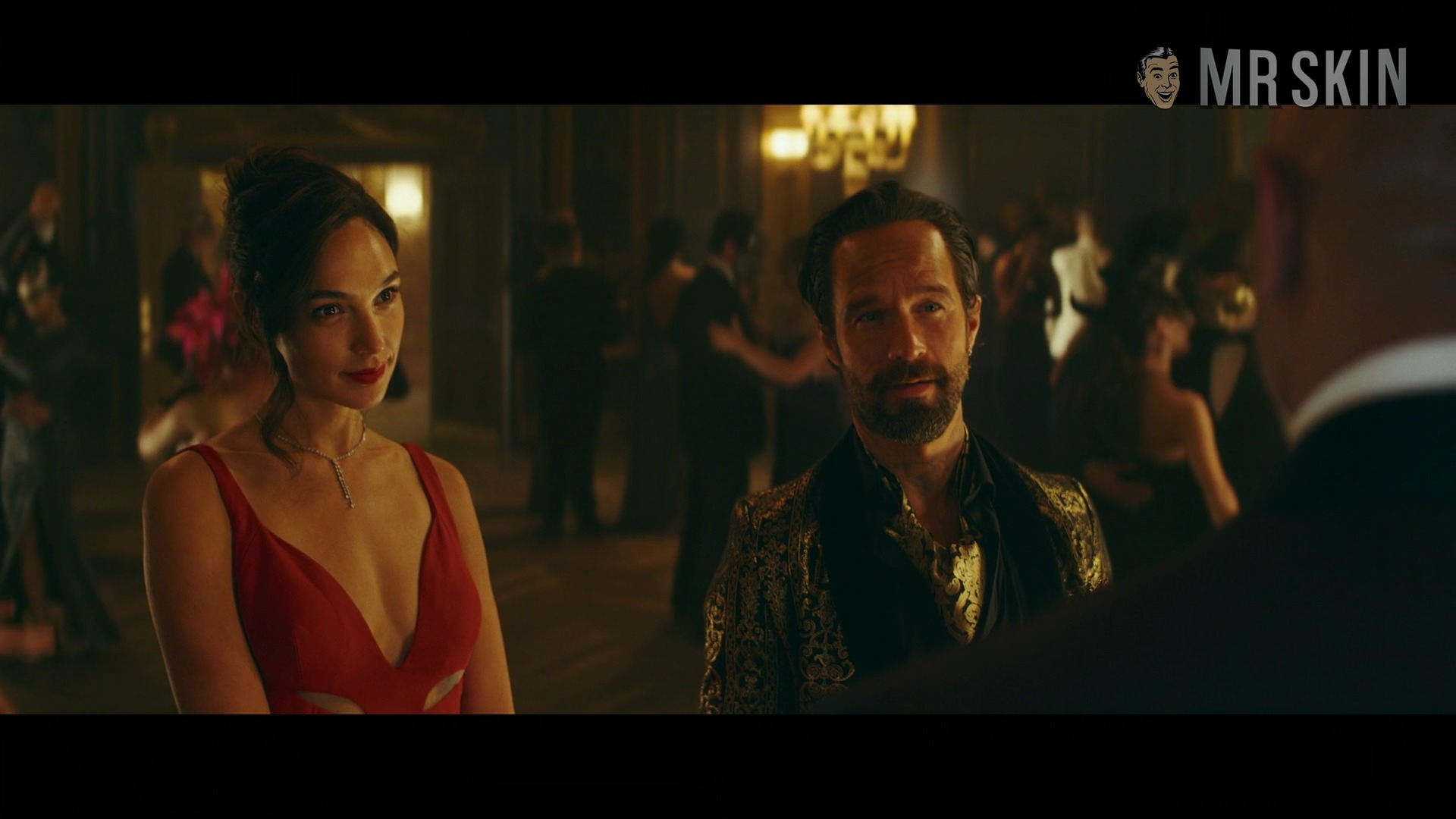 Red Notice's Sexiest Scenes with Gal Gadot. Sexy, bikini. 331572