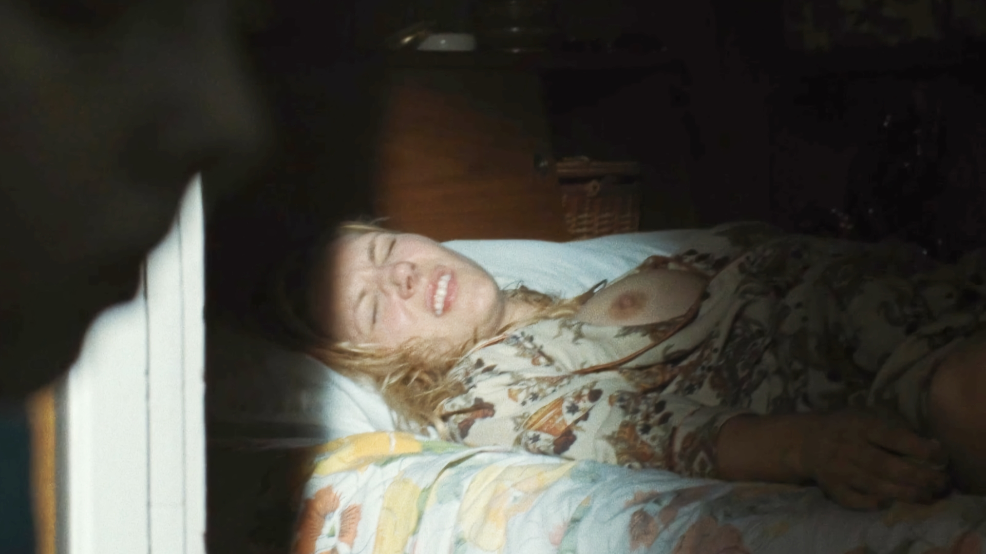 Katheryn Winnick in Flag Day (2021) Right Breast Breasts Right Breast 331671