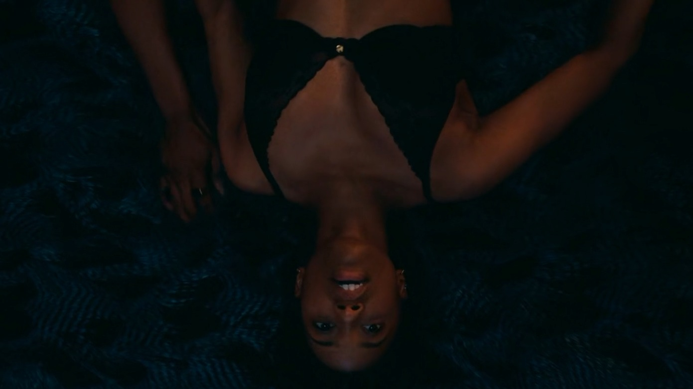 The Sex Lives of College Girls's Sexiest Scenes with Pauline Chalamet. Underwear, breasts, butt. 351726