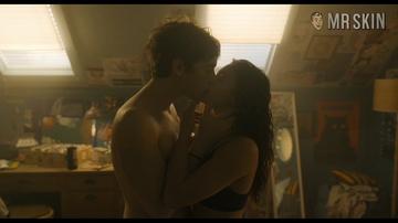 Aurora Giovinazzo in Dog Years (2021) Sexy Underwear Sexy Underwear 332196