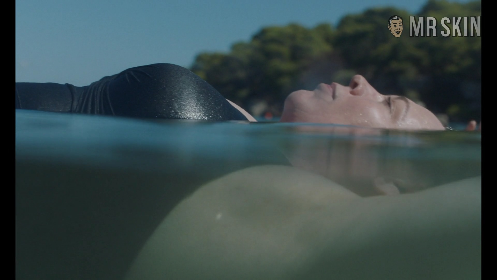 The Lost Daughter's Sexiest Scenes with Olivia Colman. Sexy. 333348