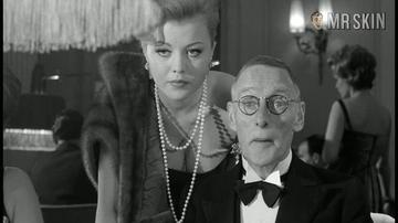 Margaret Nolan in A Hard Day's Night (1964) Sexy Sexy 333600