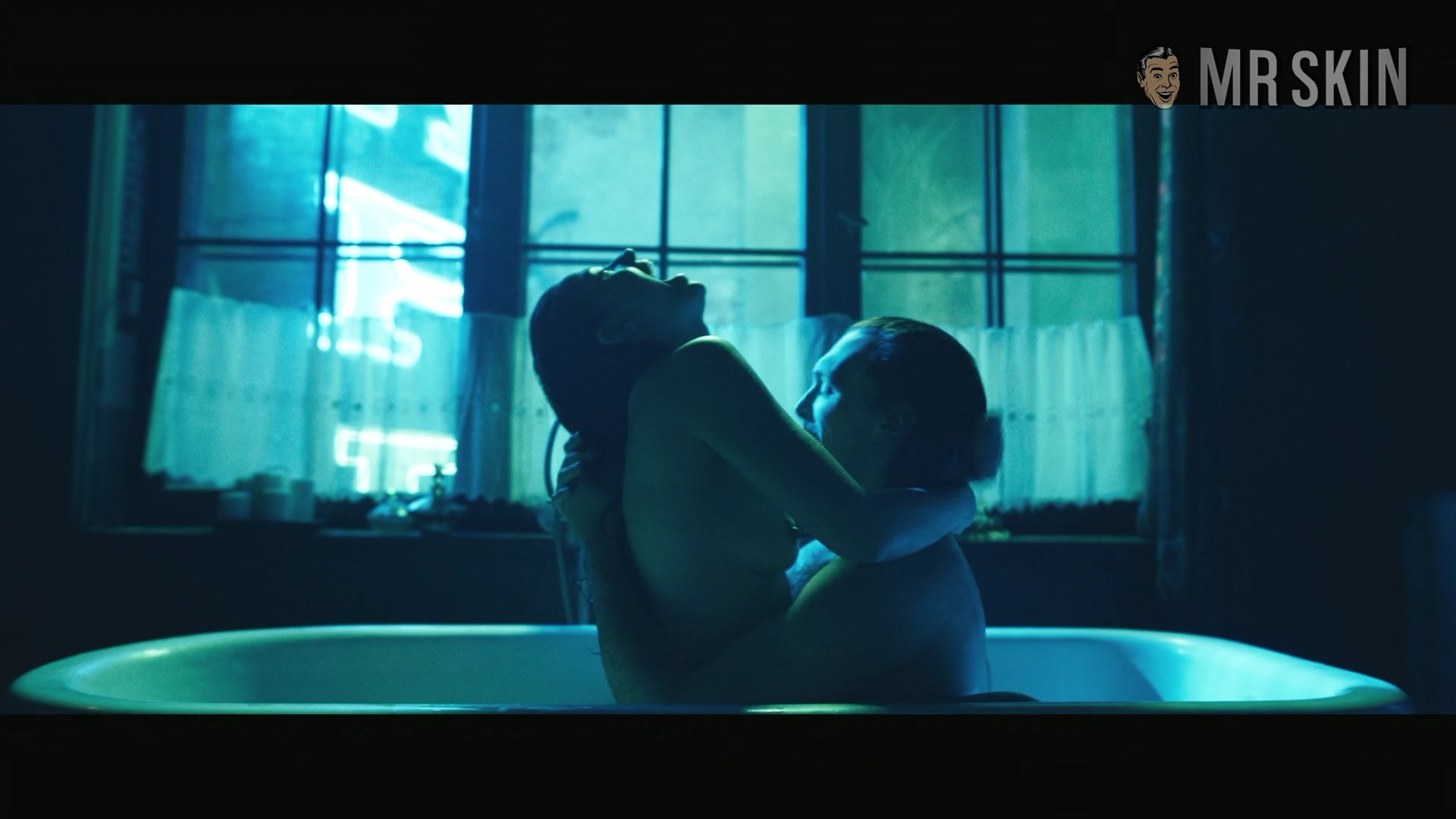 Nudes of Milena 'Czarna' from How I Fell in Love with a Gangster. Breasts, butt, lesbian. 333918