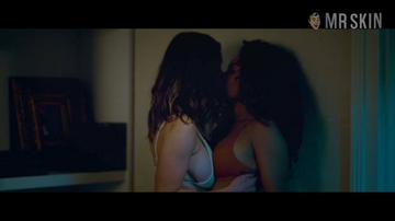 Kat Graham, Merritt Patterson in Heatwave (2022) Bikini Lesbian Sexy Bikini Lesbian 334128