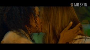 Kat Graham, Merritt Patterson in Heatwave (2022) Lesbian Sexy Bikini Lesbian 334131