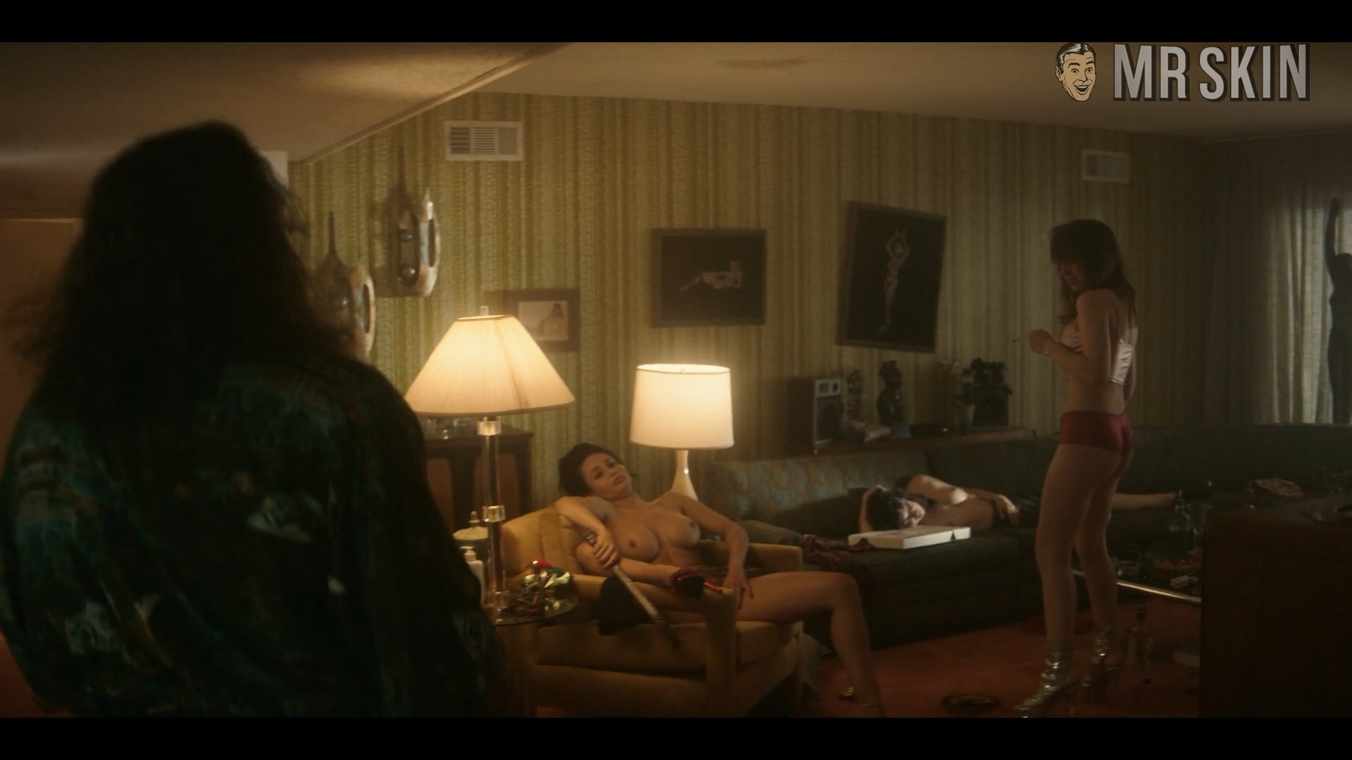 Crystal Rush in Pam & Tommy (2022) Breasts Breasts 335283