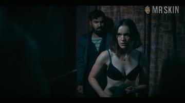 Elizabeth Henstridge in Suspicion (2022) Underwear Underwear 336045
