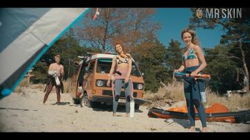 Waleria Gorobets, Kornelia Strzelecka in Into the Wind (2022) Bikini Bikini 335379