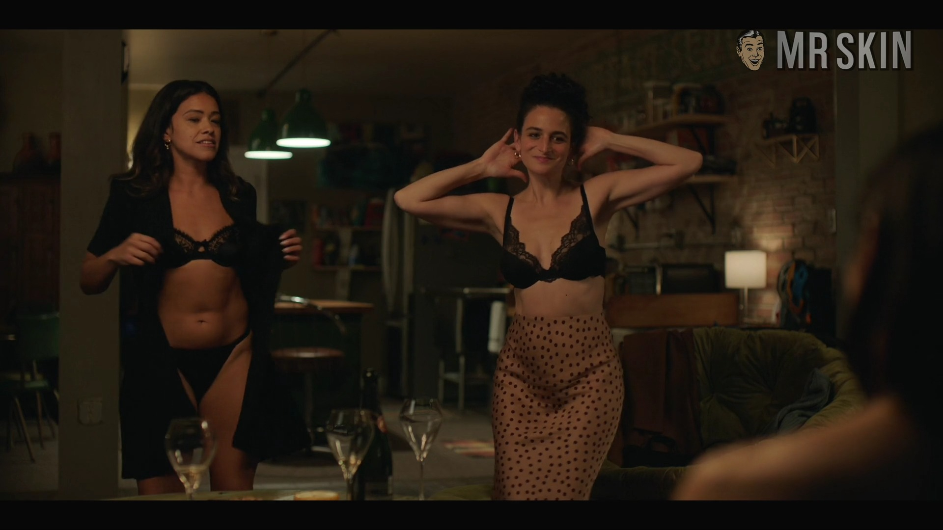I Want You Back's Sexiest Scenes with Jenny Slate. Underwear, lesbian. 335640