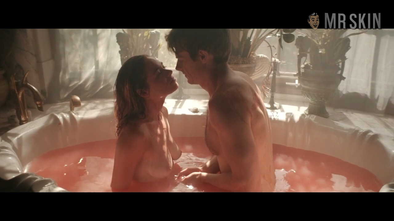 Leigha Sinnott in Romeo & Juliet Killers (2022) Breasts Sexy Breasts Butt 336081