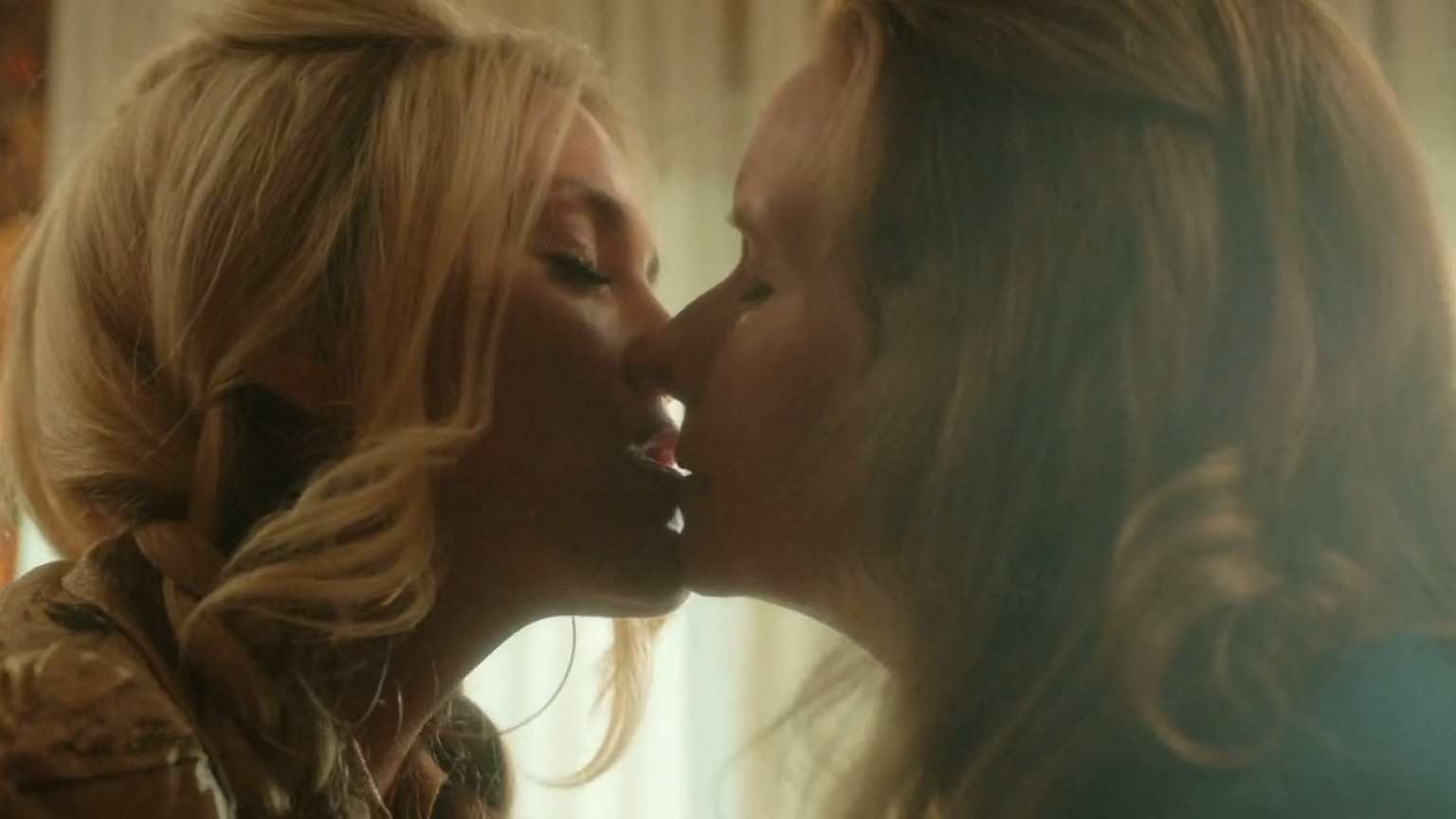 Hottest Bambi Scenes. Lesbian, Sexy. 345009