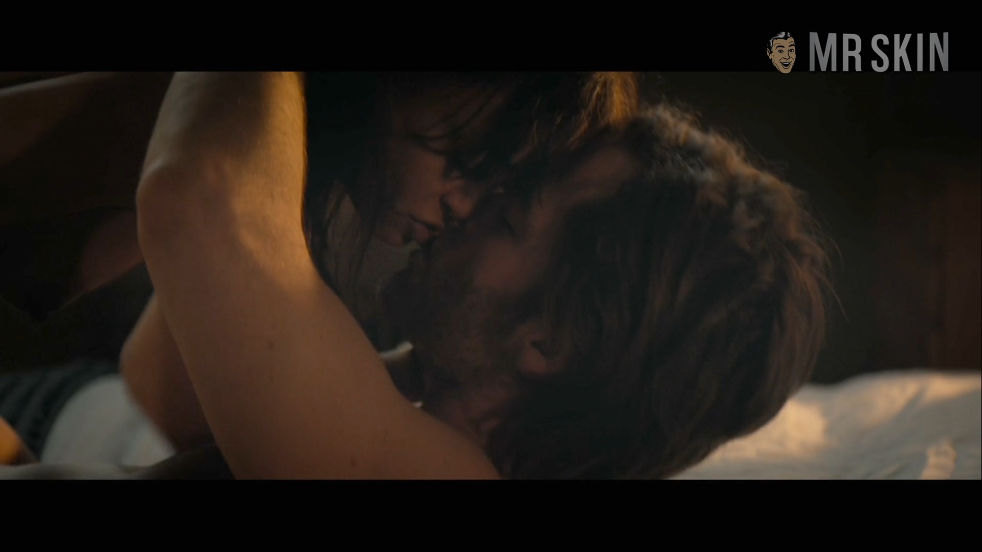 Thandiwe Newton in All the Old Knives (2022) Breasts Sexy Underwear Breasts Butt 337644