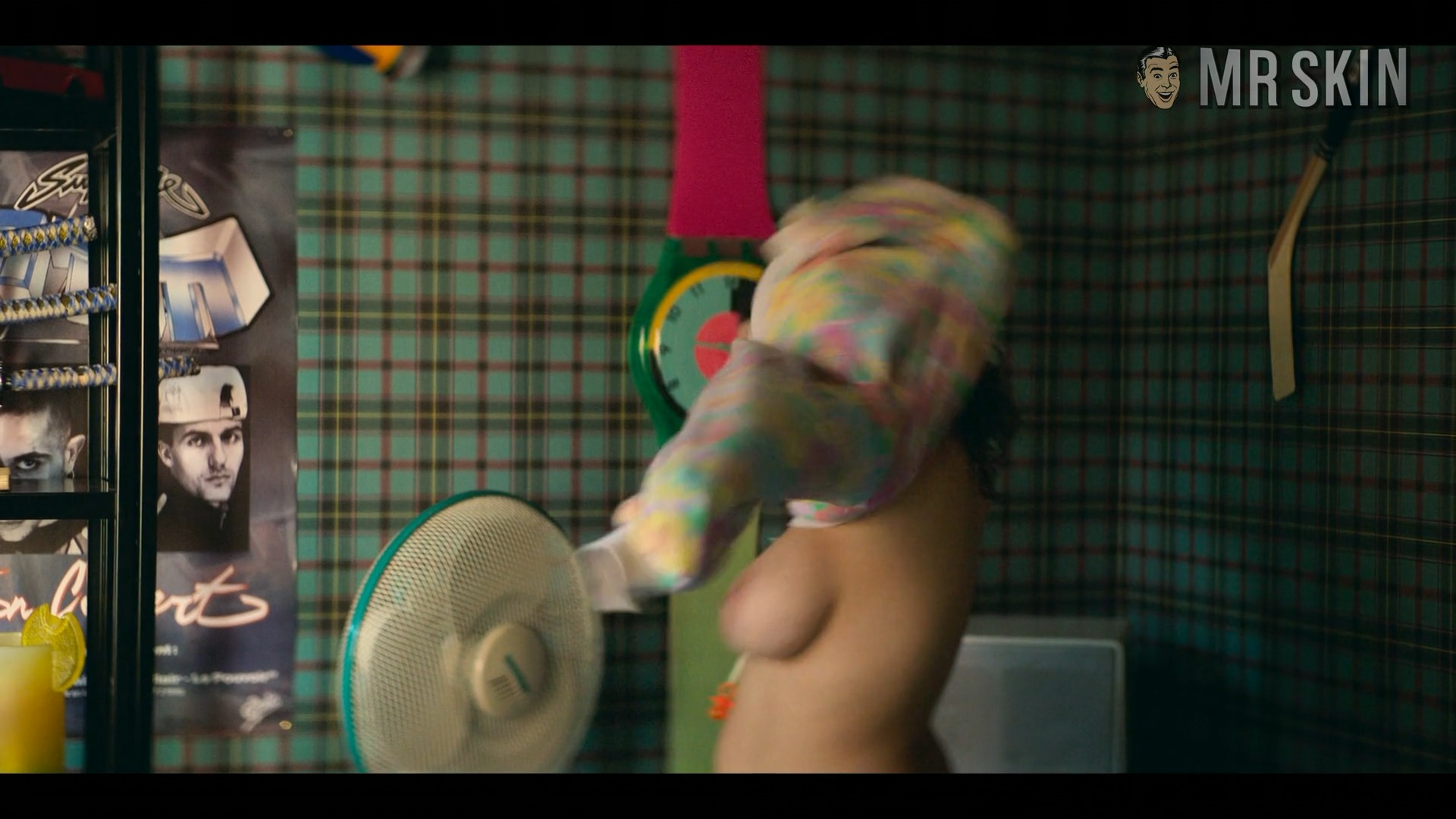 Nudes of Jennifer (adolescent) from The 7 Lives of Lea. Left Breast, Underwear, breasts, sexy. 338502