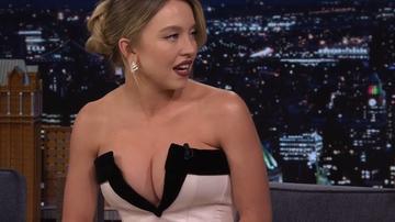 Sydney Sweeney in The Tonight Show Starring Jimmy Fallon (2014-2025) Sexy Breasts Left Nipslip 347966