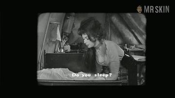 Shirley MacLaine in What a Way to Go! (1964) Right Breast Right Nipslip Sexy Bikini Breasts 339708