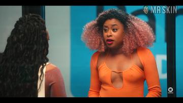 Phoebe Robinson in Everything's Trash (2022) Sexy Sexy Underwear 340872