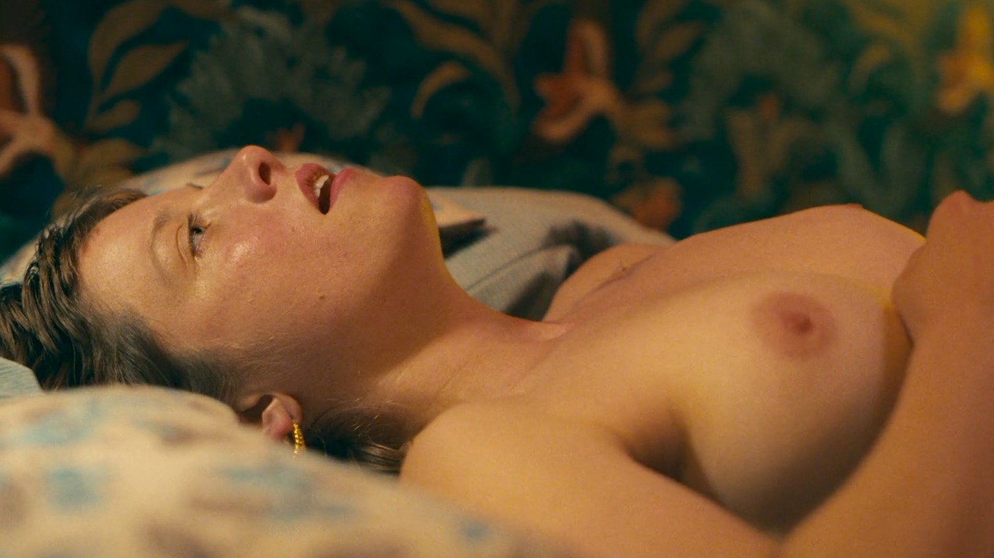 Jella Haase Naked as Kleo Straub. Breasts, sexy, underwear. 340929