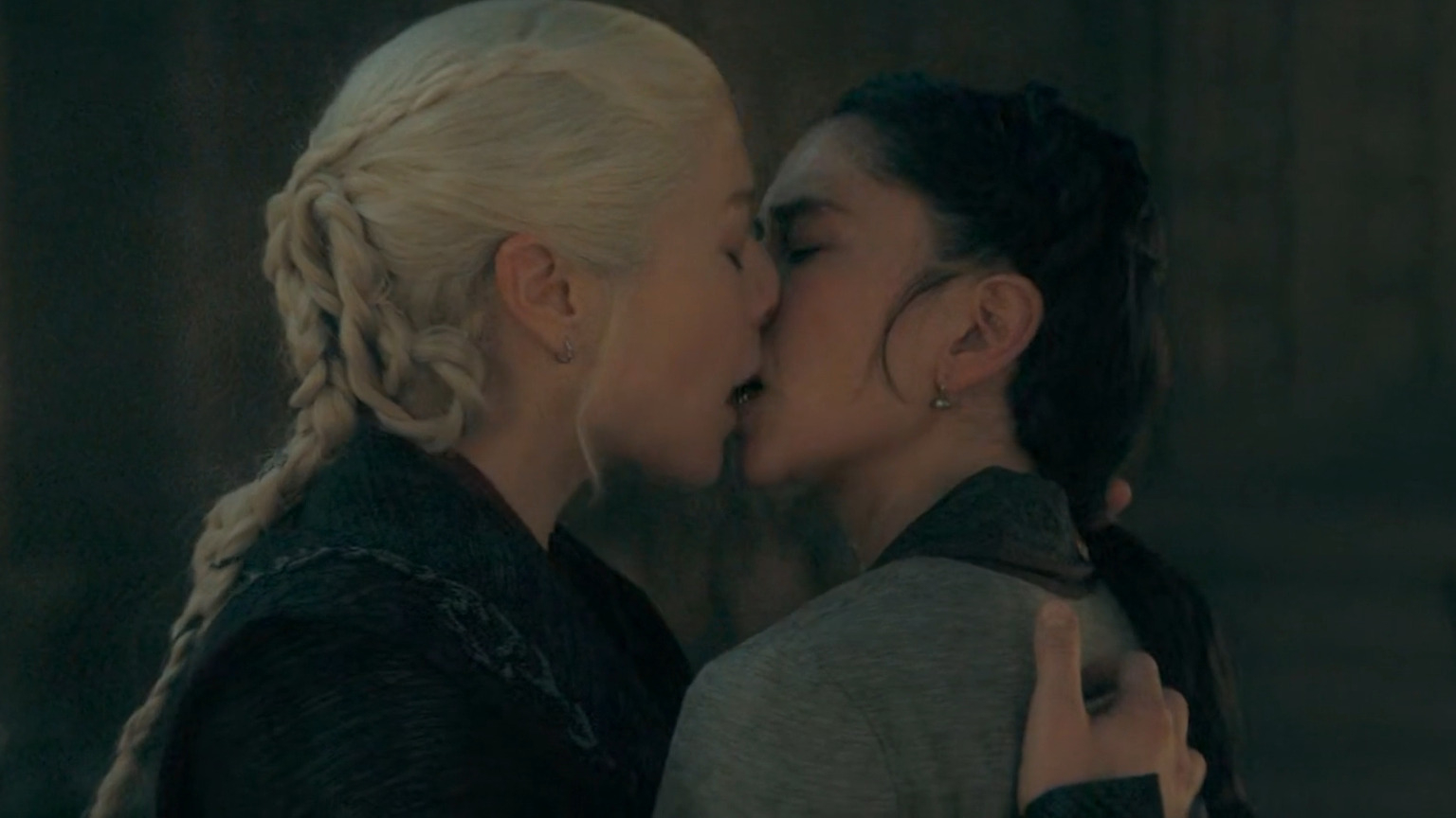House of the Dragon's Sexiest Scenes with Sonoya Mizuno. Lesbian, Sexy, breasts, butt. 349980