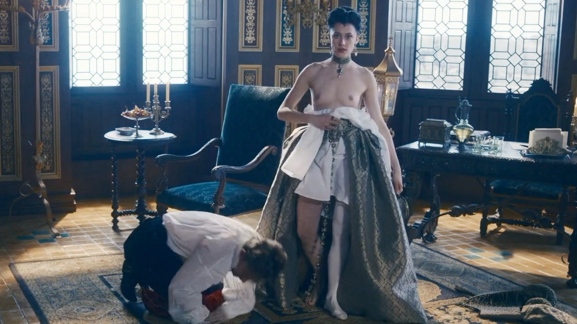 Solenn Mara-Lewis in The Serpent Queen (2022-2024) Breasts Sexy Breasts Sexy 349982