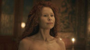 Minnie Driver in The Serpent Queen (2022-2024) Sexy Sexy 350217