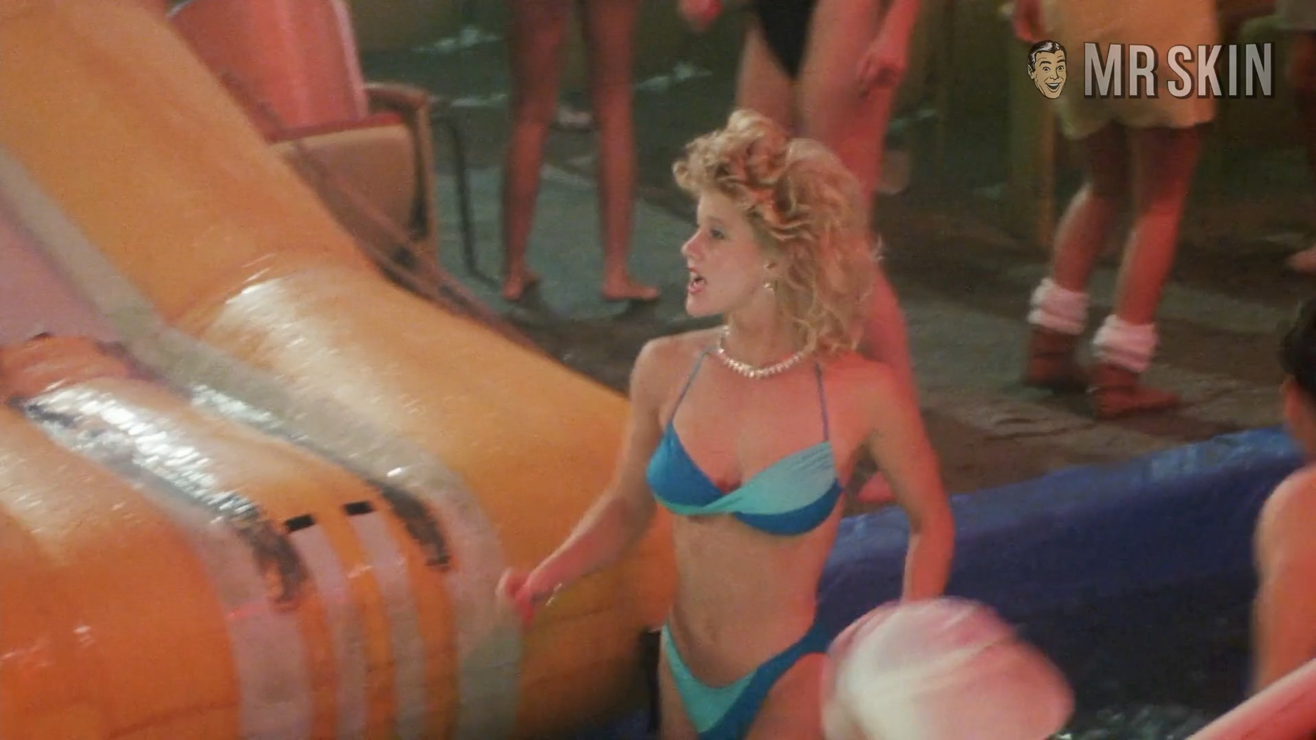 Lynda Wiesmeier in Real Genius (1985) Bikini Bikini 341221
