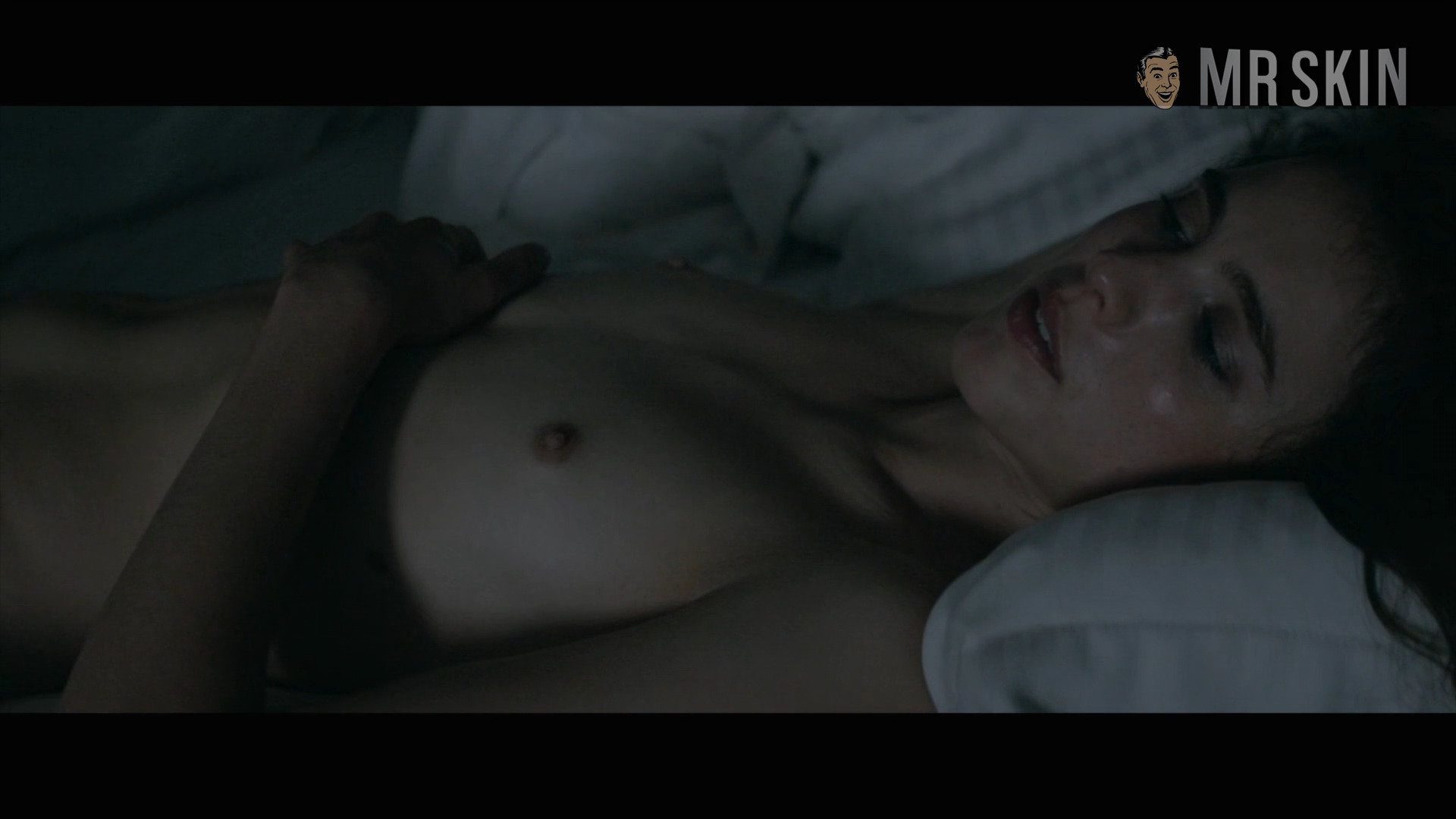 Margaret Qualley Naked in Stars at Noon. Breasts, Sexy, butt, underwear. 341473