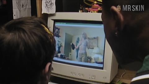 Sandra (segment "The Gawkers") from V/H/S/99 Naked. Breasts, bikini. 341561