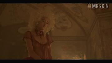 Alice Englert, Ella-Rae Smith in Dangerous Liaisons (2022) Lesbian Sexy Breasts Breasts Butt 341905