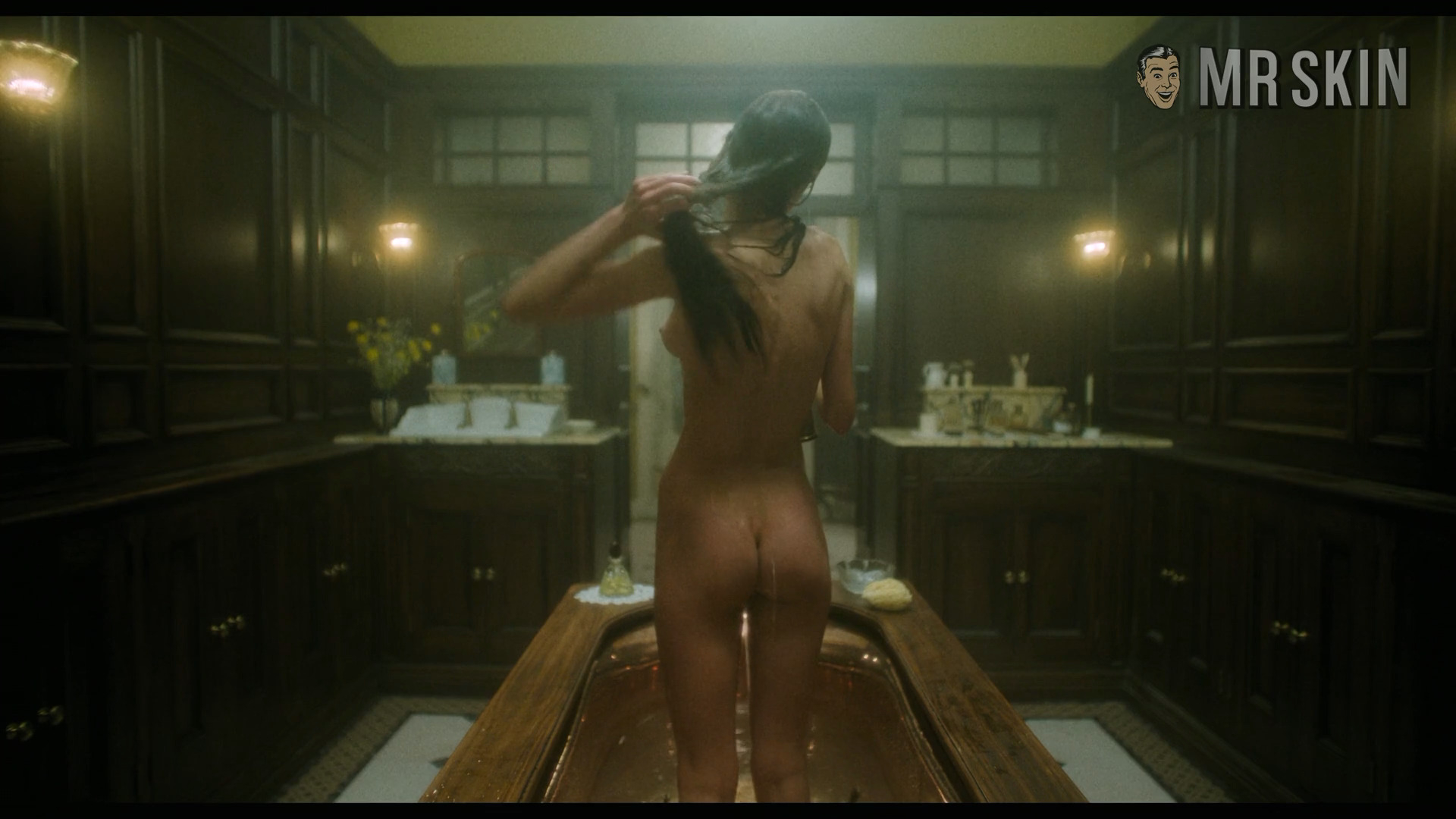 Emma Corrin Naked in Lady Chatterley's Lover. Butt, Left Breast, Sexy, breasts, bush. 341947