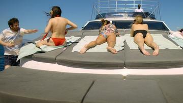 María Hervás, Raquel Guerrero, Kira Miró, Paula Gallego in Alpha Males (2022) Bikini Sexy Bikini Breasts 347675