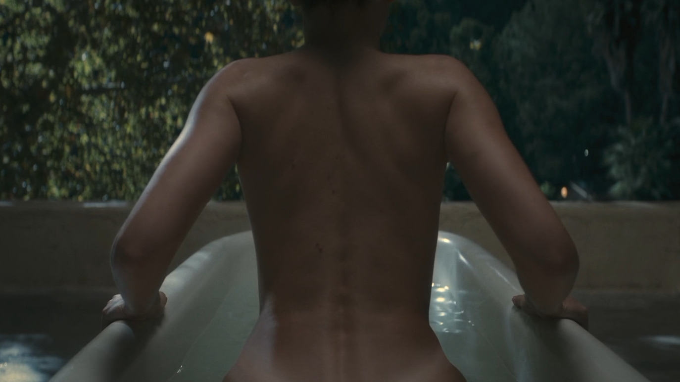 Hottest Serenay Sarıkaya Scene in Shahmaran. Sexy, breasts, butt. 342428