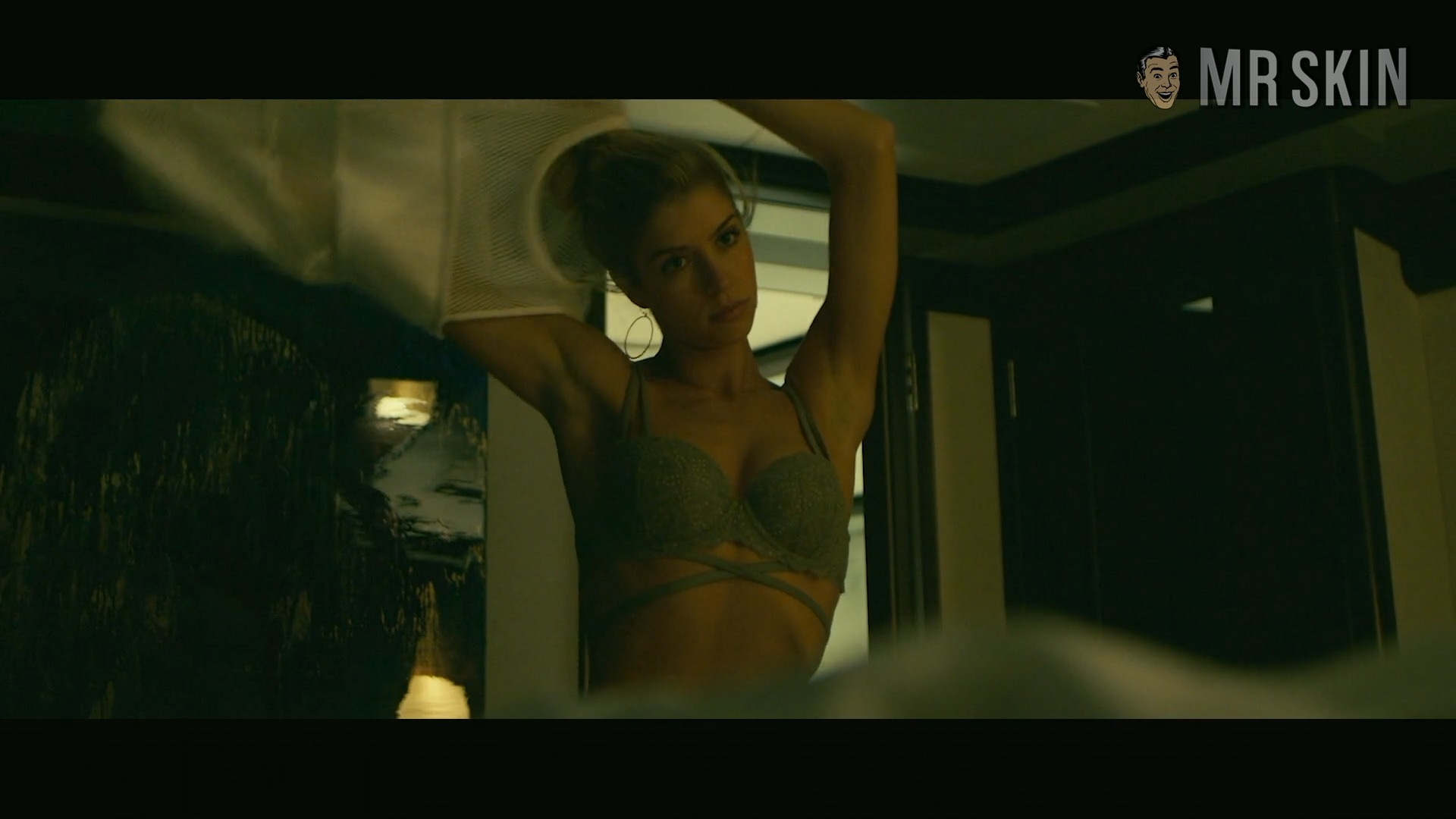 Sexiest Scenes of Samantha from Presence. Bikini, Underwear, sexy. 342485
